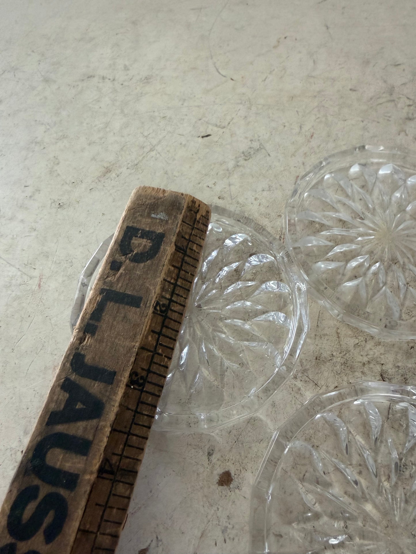 Vintage starburst glass coasters set