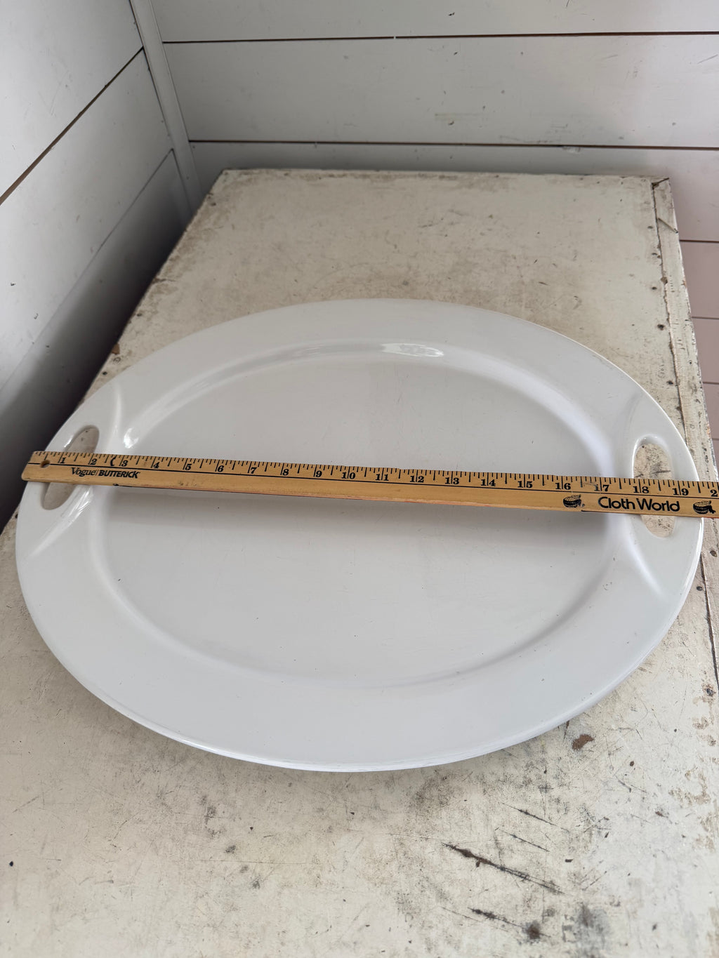 White Essentials oversized oval platter with handles