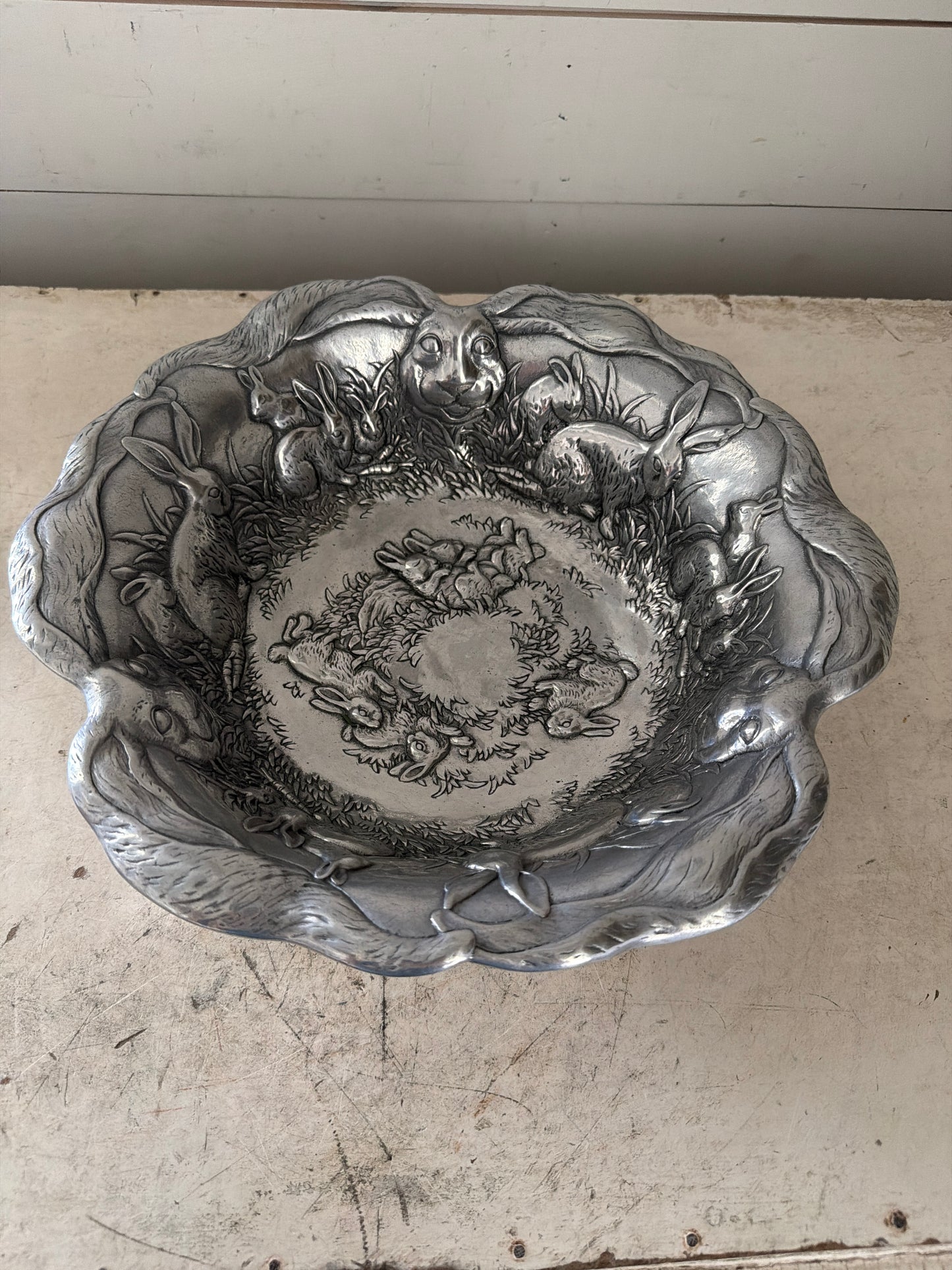 Arthur Court Vintage 14”Large Rabbit Bunnies Carrots Salad Serving Bowl