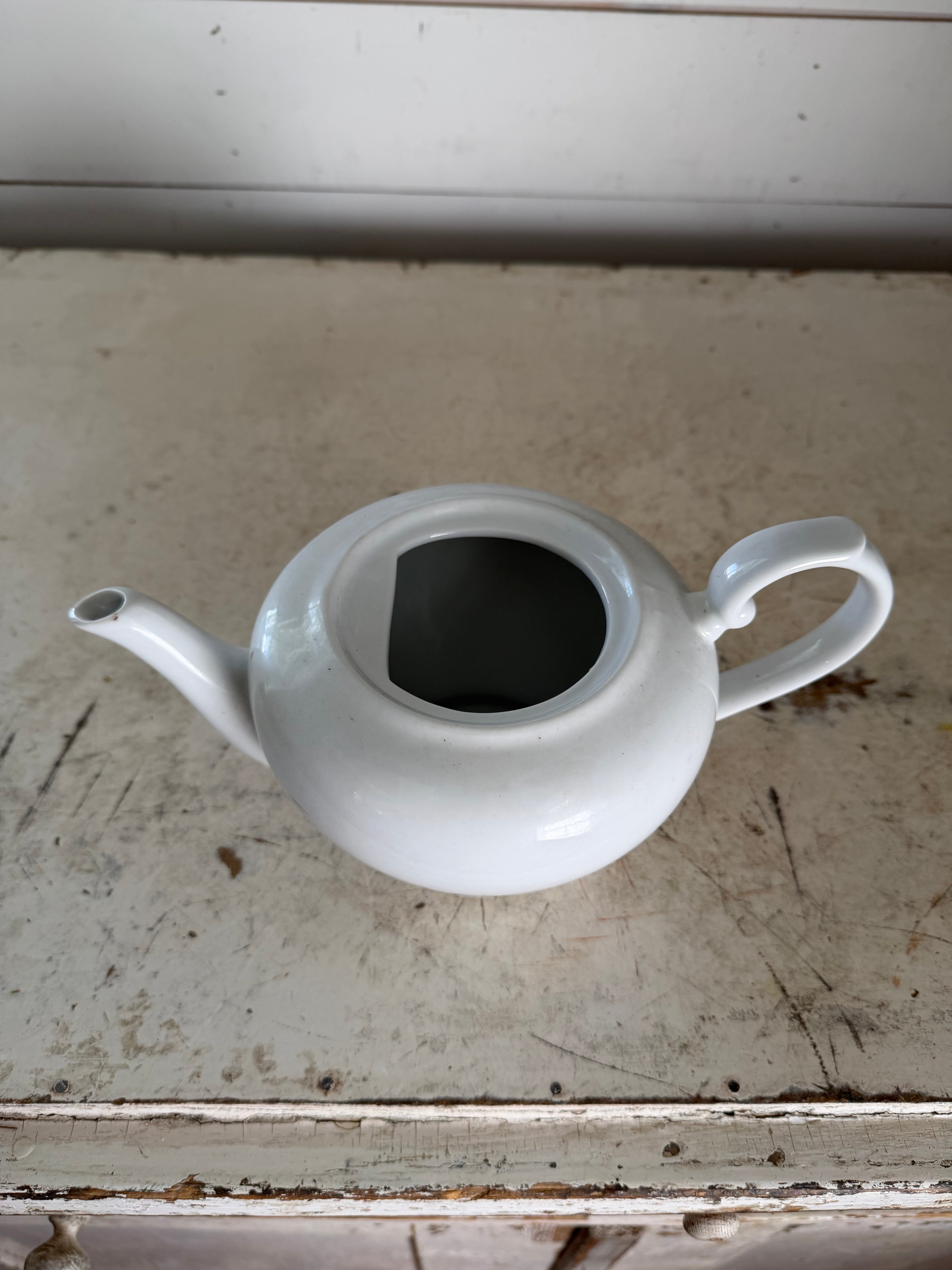 Porcelain de Paris White Tea Pot - Missing lid will get makeover