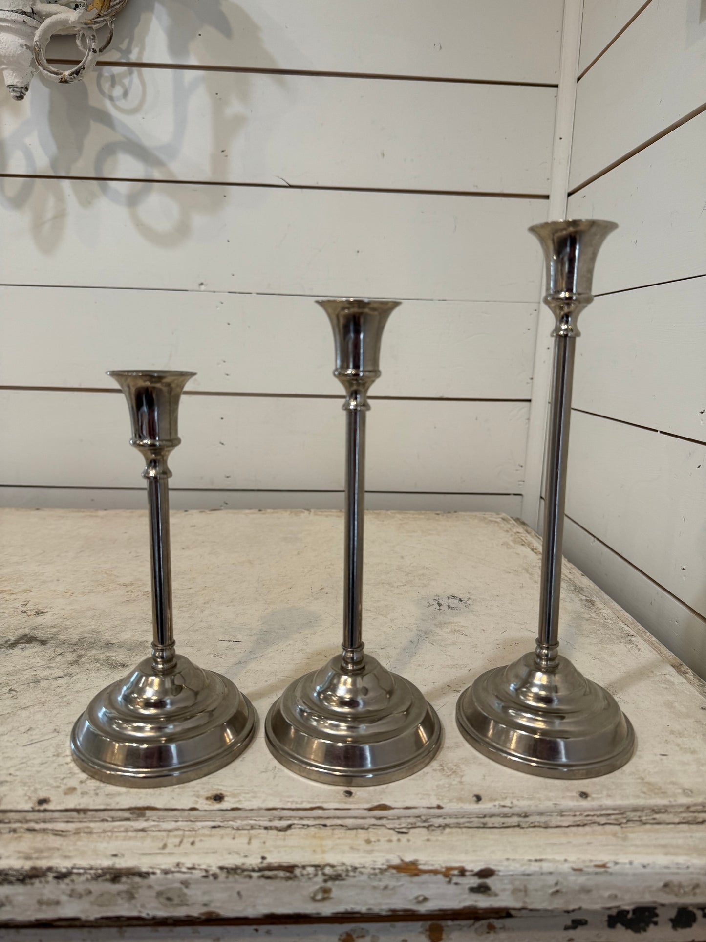 Metal set of 3 Candlesticks
