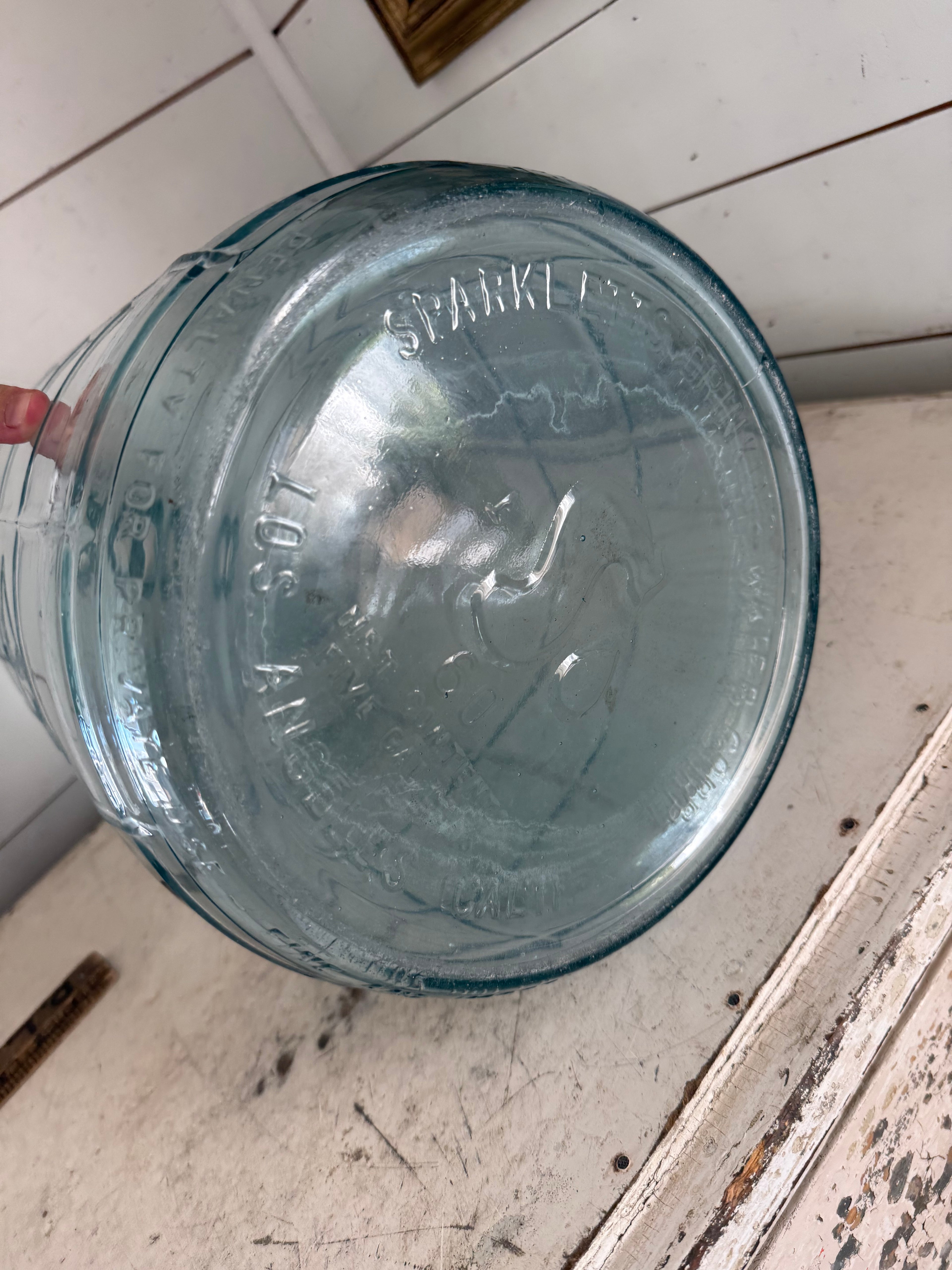 VINTAGE SPARKLETTS 5 GALLON WATER BOTTLE