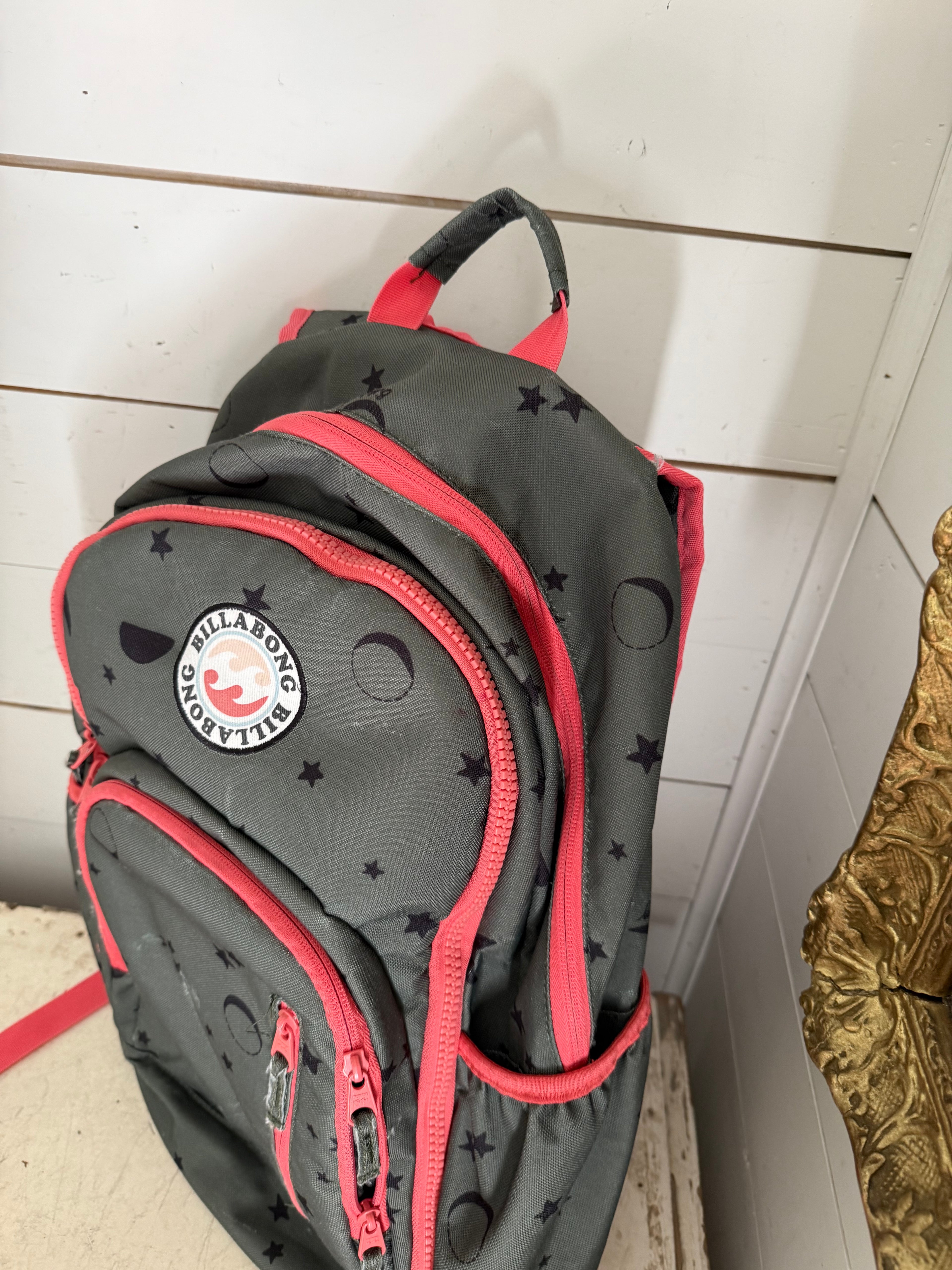 Billabong Girls' Big Roadie backpack as is