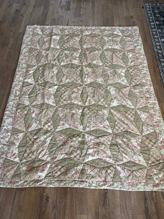 Shabby floral quilt hand stitching, not homemade as is