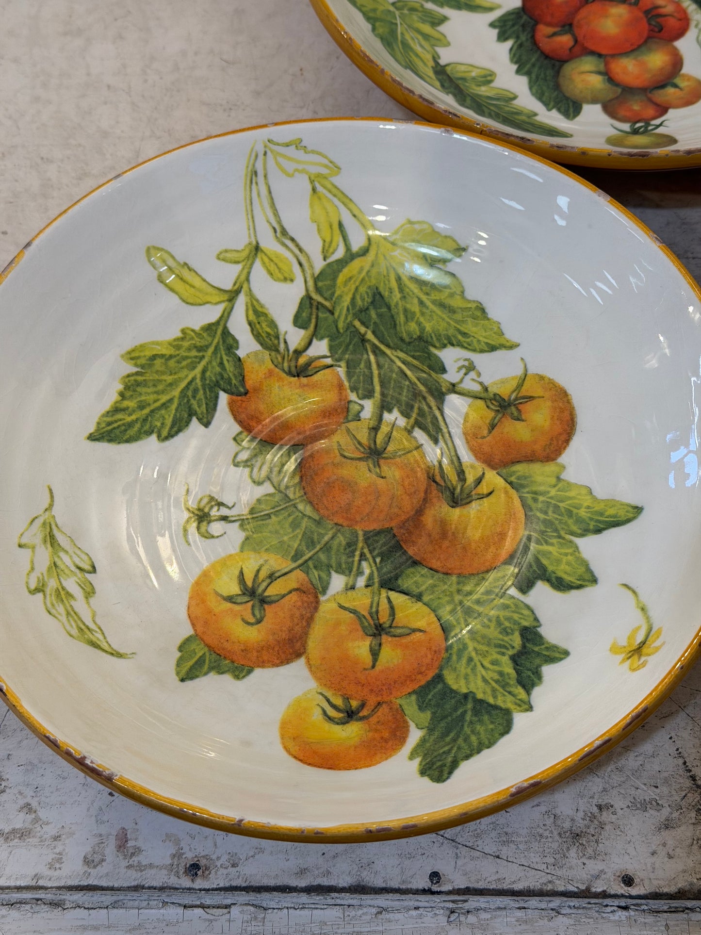 Italian Pottery Plates Tomatoes Williams Sonoma SET of 3 - Terracotta showing in chips