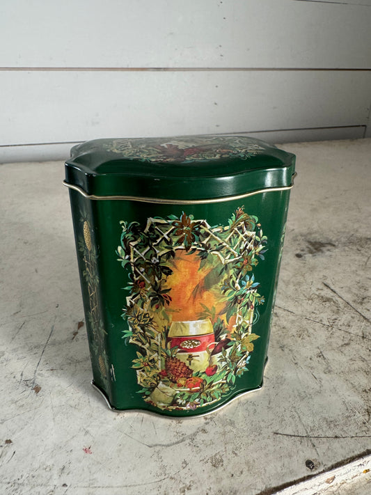 Avon HOLIDAY TREATS Christmas 1981 Vintage Holdiay Green Metal Collector TIN