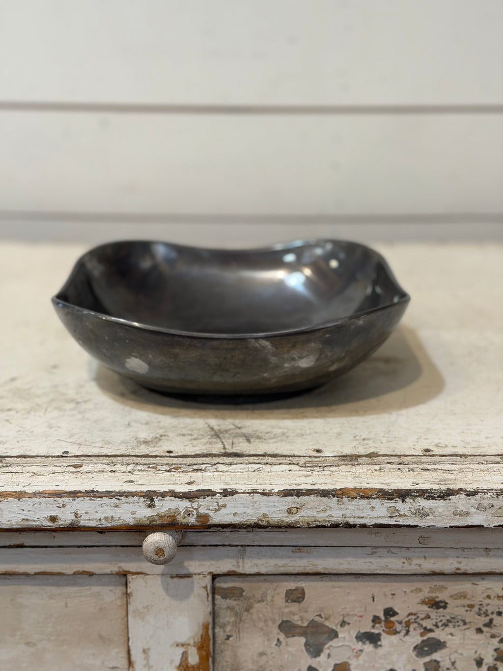 Wilton Armatale serving bowl