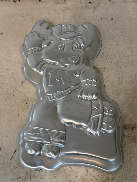 1985 Wilton Montgomery Moose cake pan