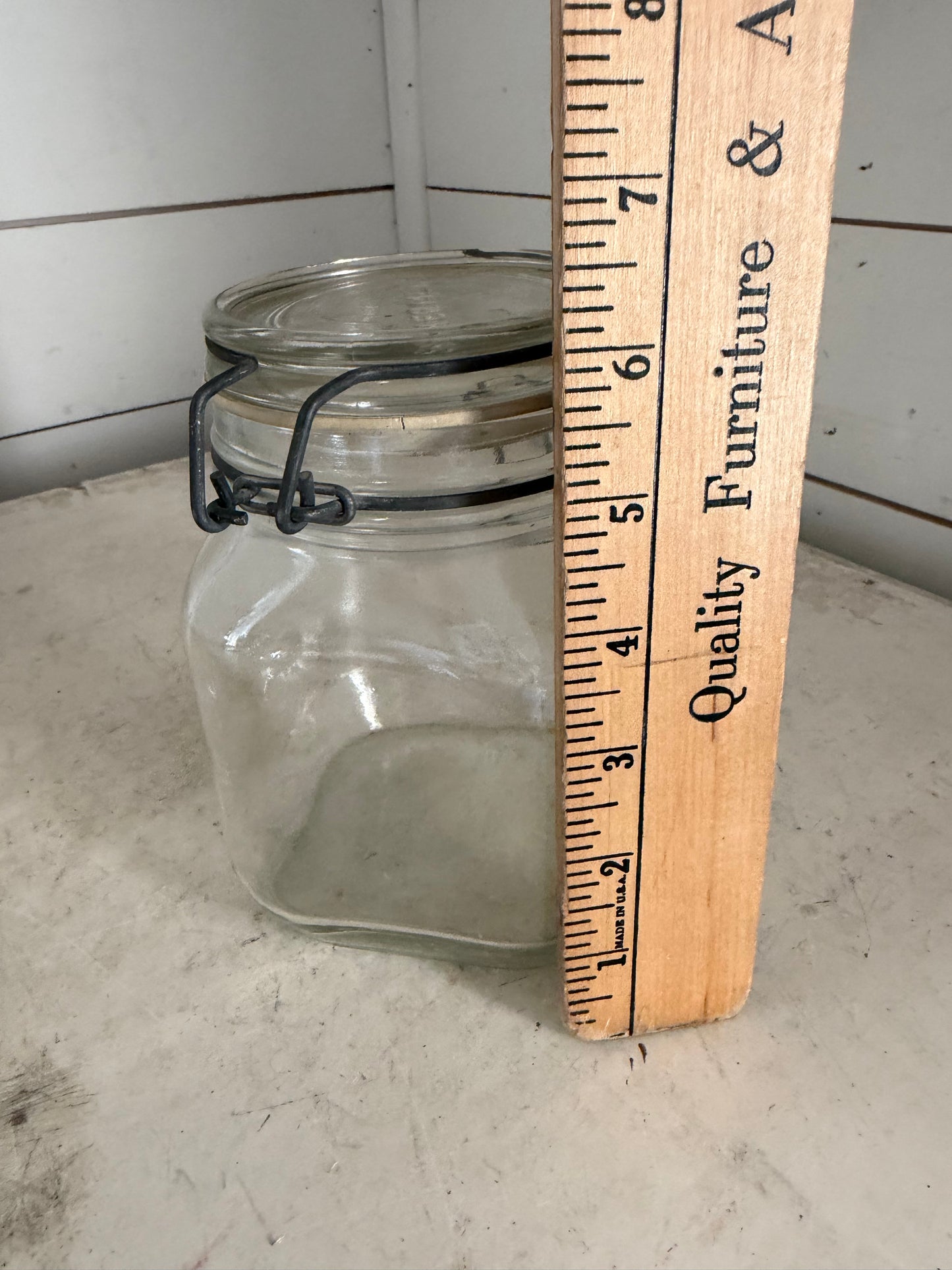 Hermetic Made in England Jar