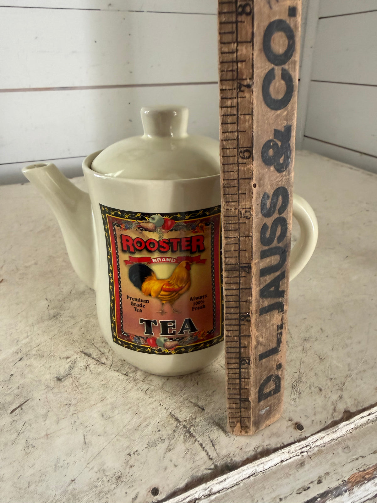 Ceramic rooster teapot