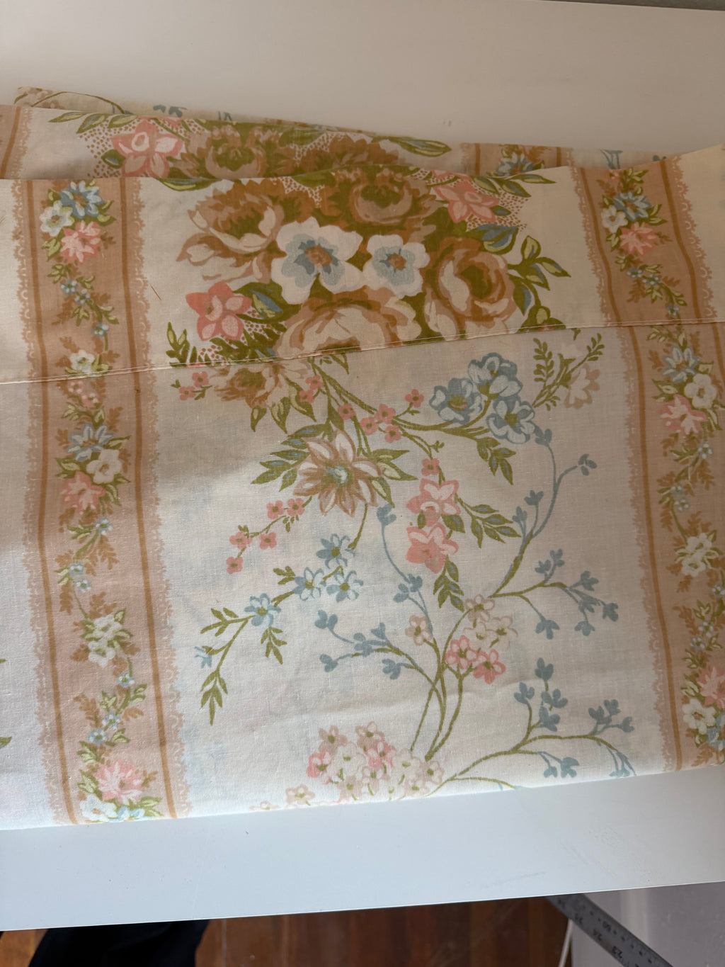 Vintage Full Floral Flat Sheet - peach and brown