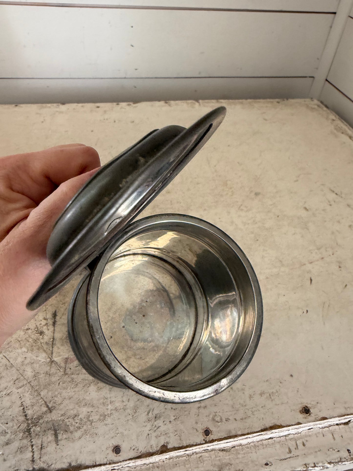 Antique Sheffield pewter tankard with lid - Made in englandn