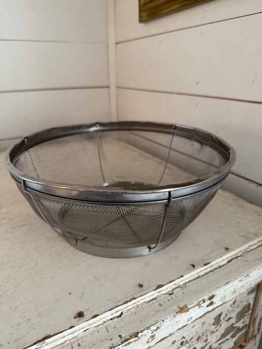 Vintage Mesh Colander