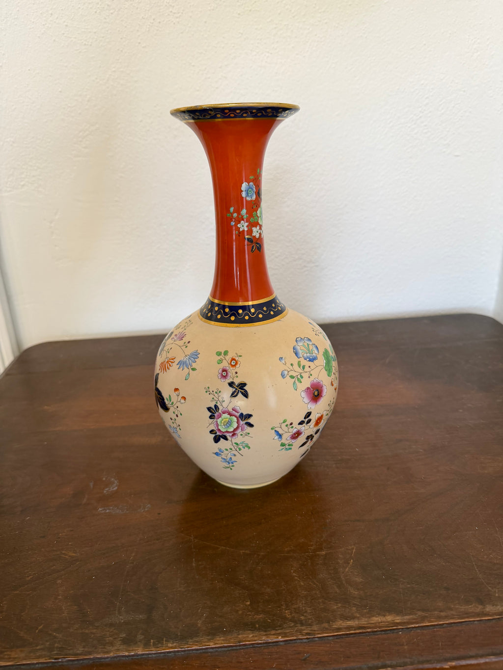 Vintage Porclain Asian Floral Vase
