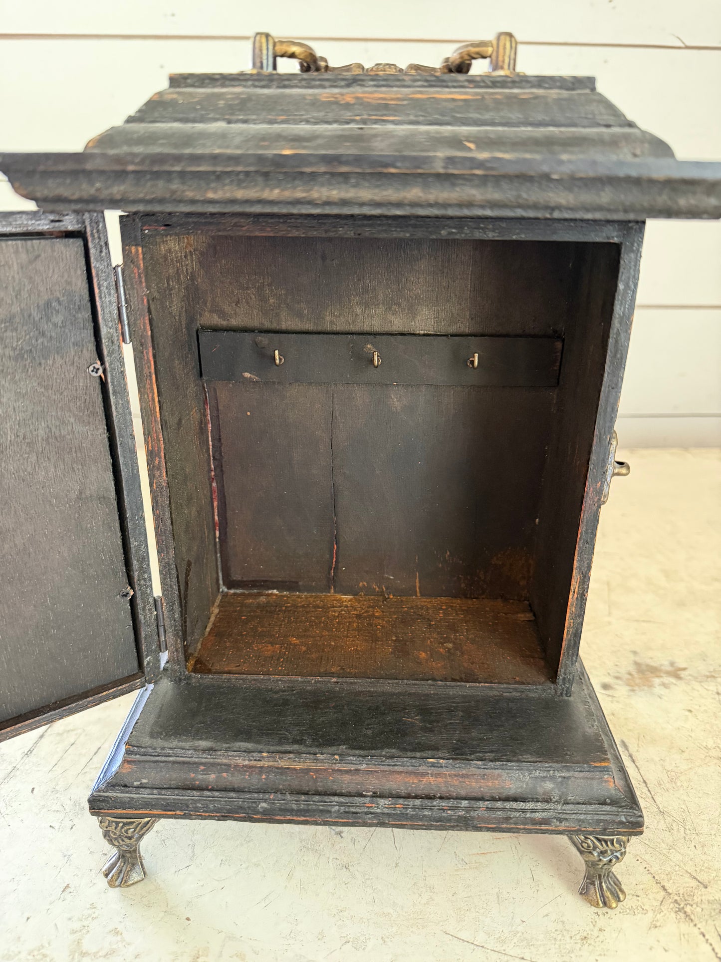 Mantle Clock With Cast Metal Feet - Will Get Makeover - opens with hooks inside