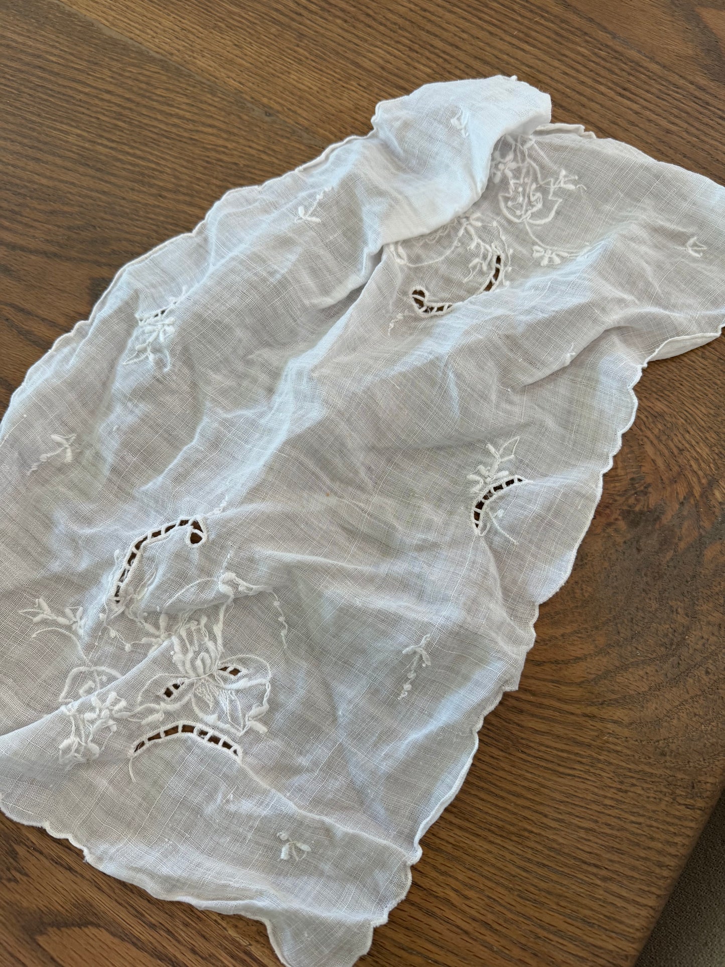 Vintage White Embroidered placemat