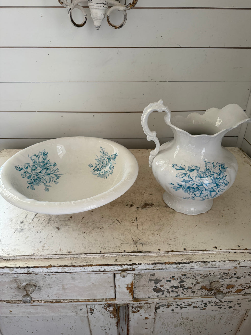 Vintage Homer Laughlin Bowl & Pitcher