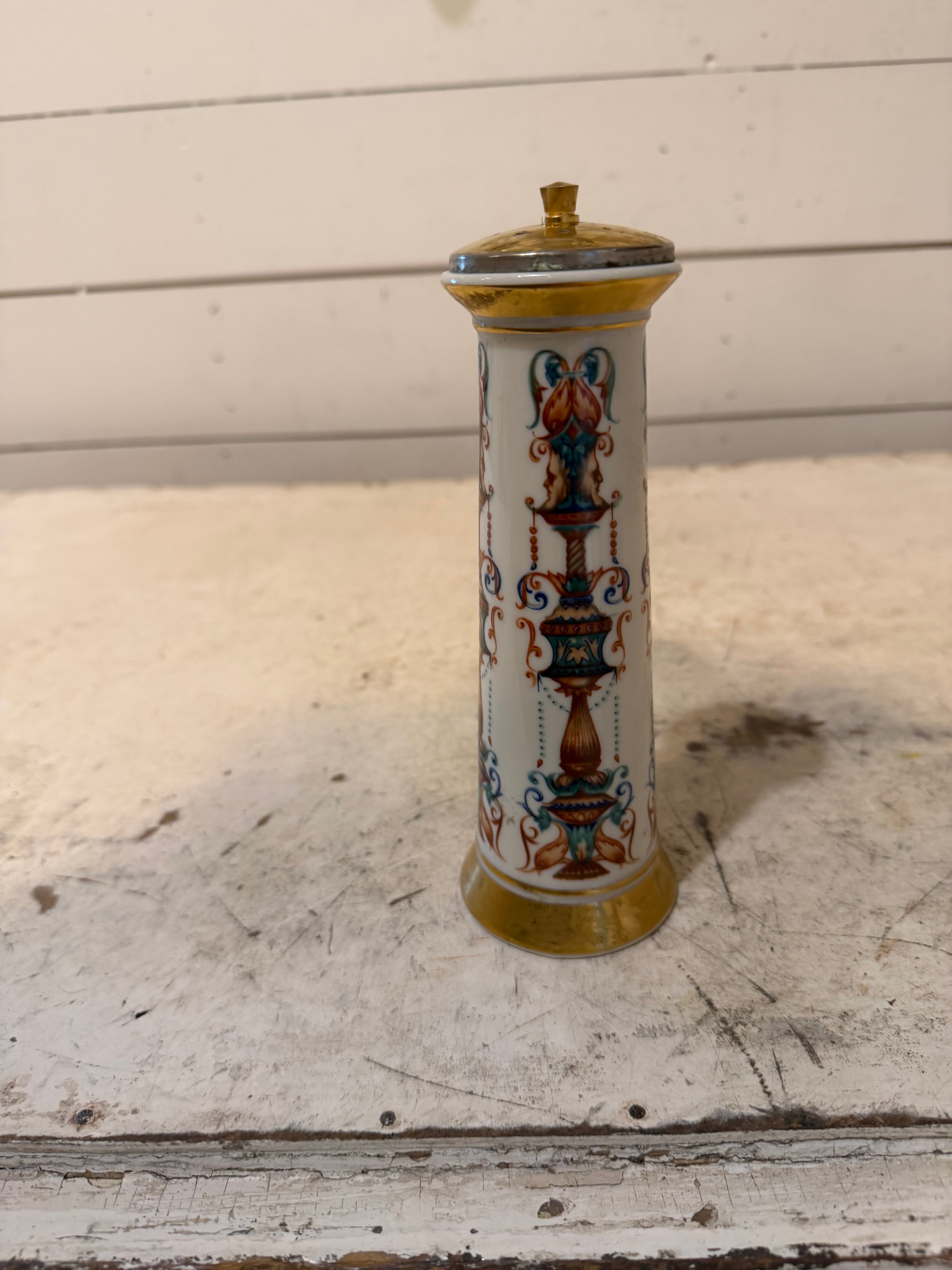 Lenox Lido Salt Shaker