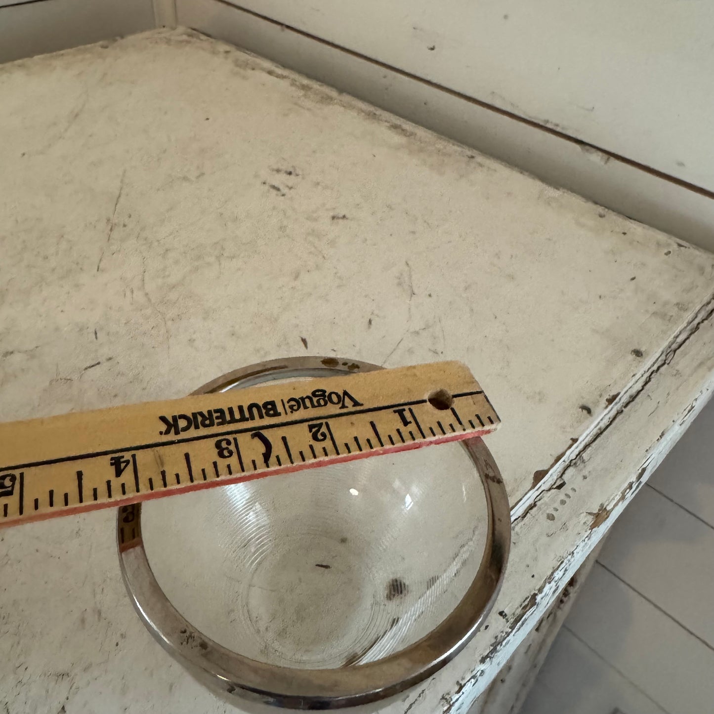 Small Fluted bowl with silver rim