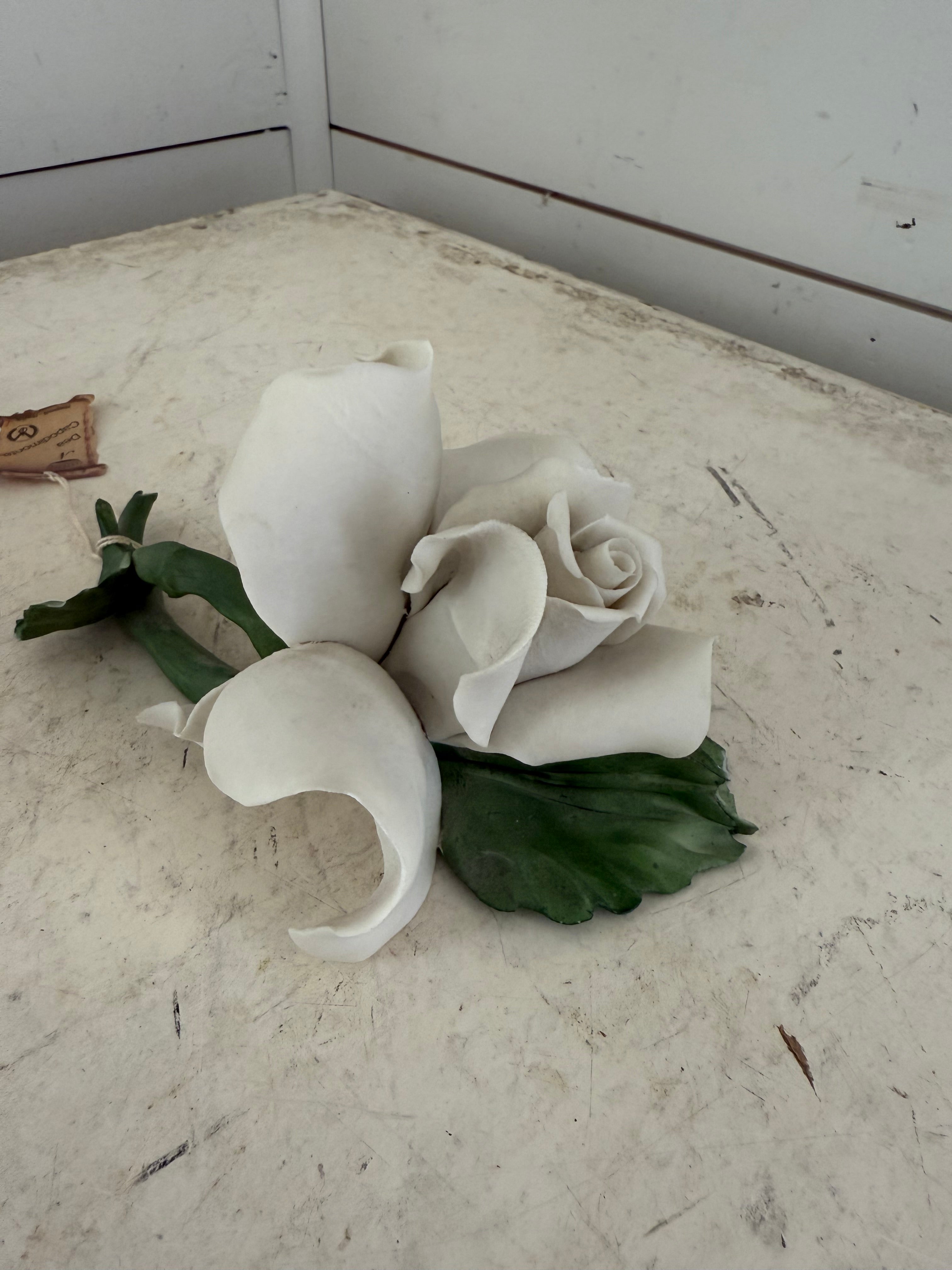 Vintage Capodimonte porcelain white flower & green leave figure as is