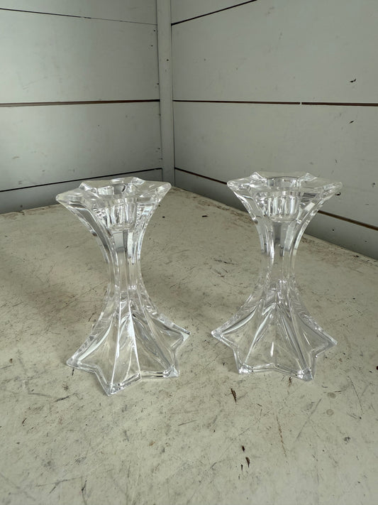 Mikasa Firestar Small Crystal Pair of Candle Stick Holders Star Pattern 4.5" has chip