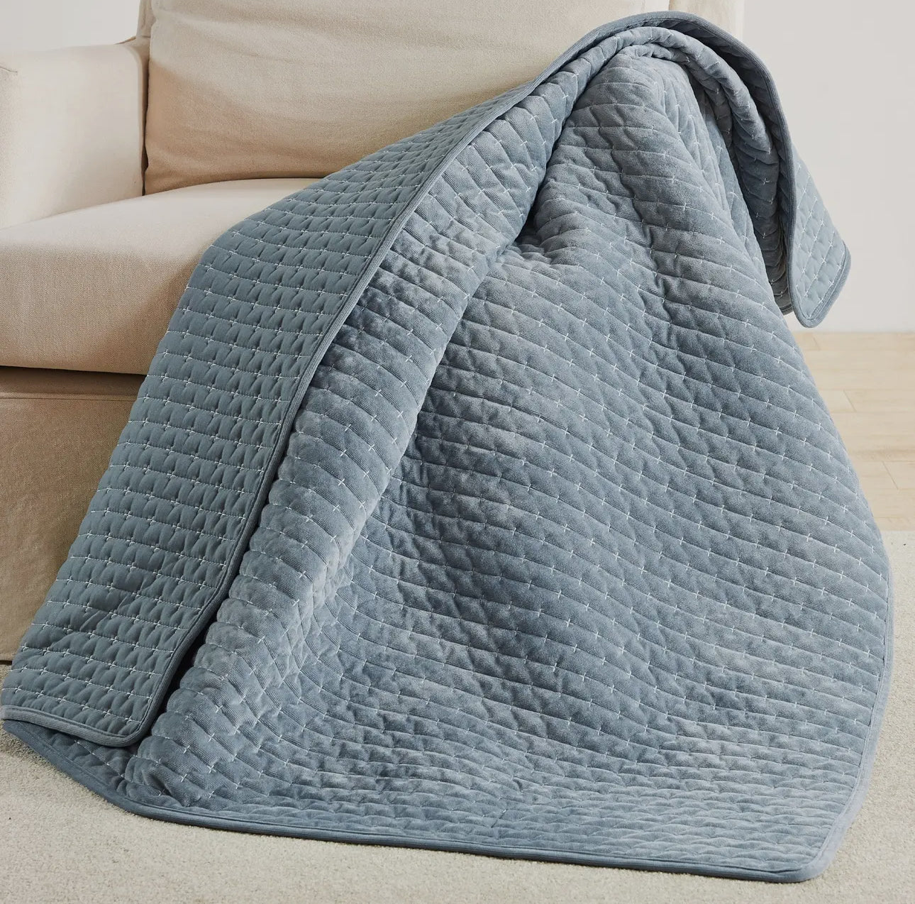 Chambray Velvet Stitch Quilted Throw