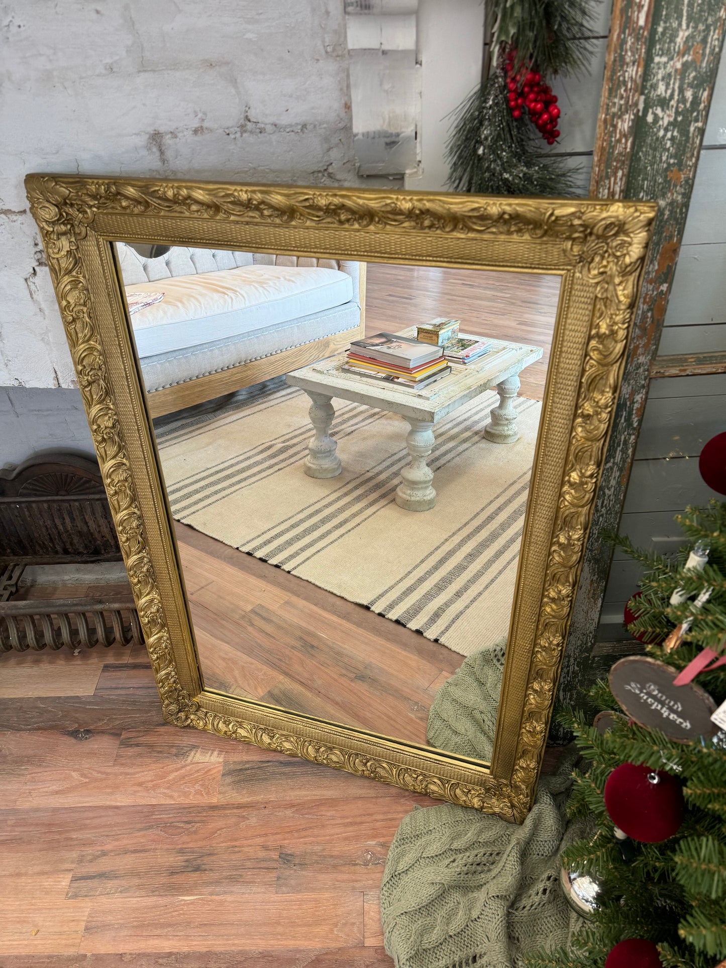 Gold Vintage Mirror Wood & Plaster 42.5x30”