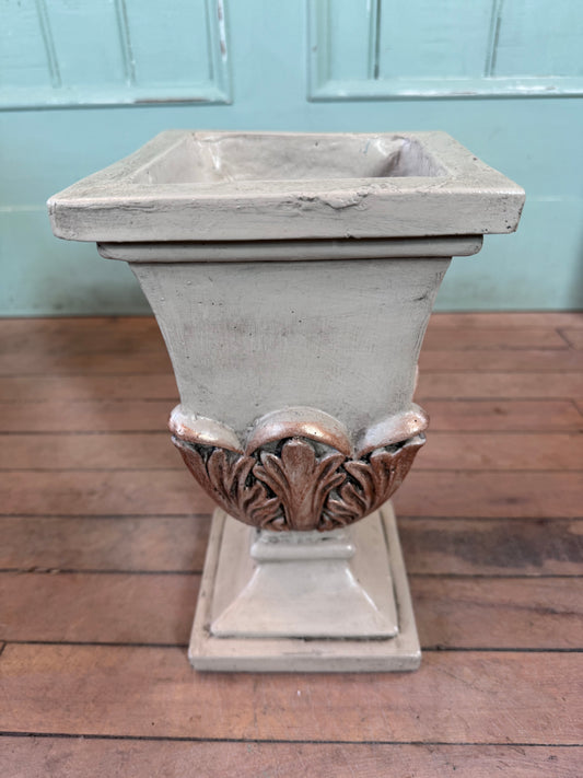 Urn Painted in Crockery and copper patina, Dark wax finish