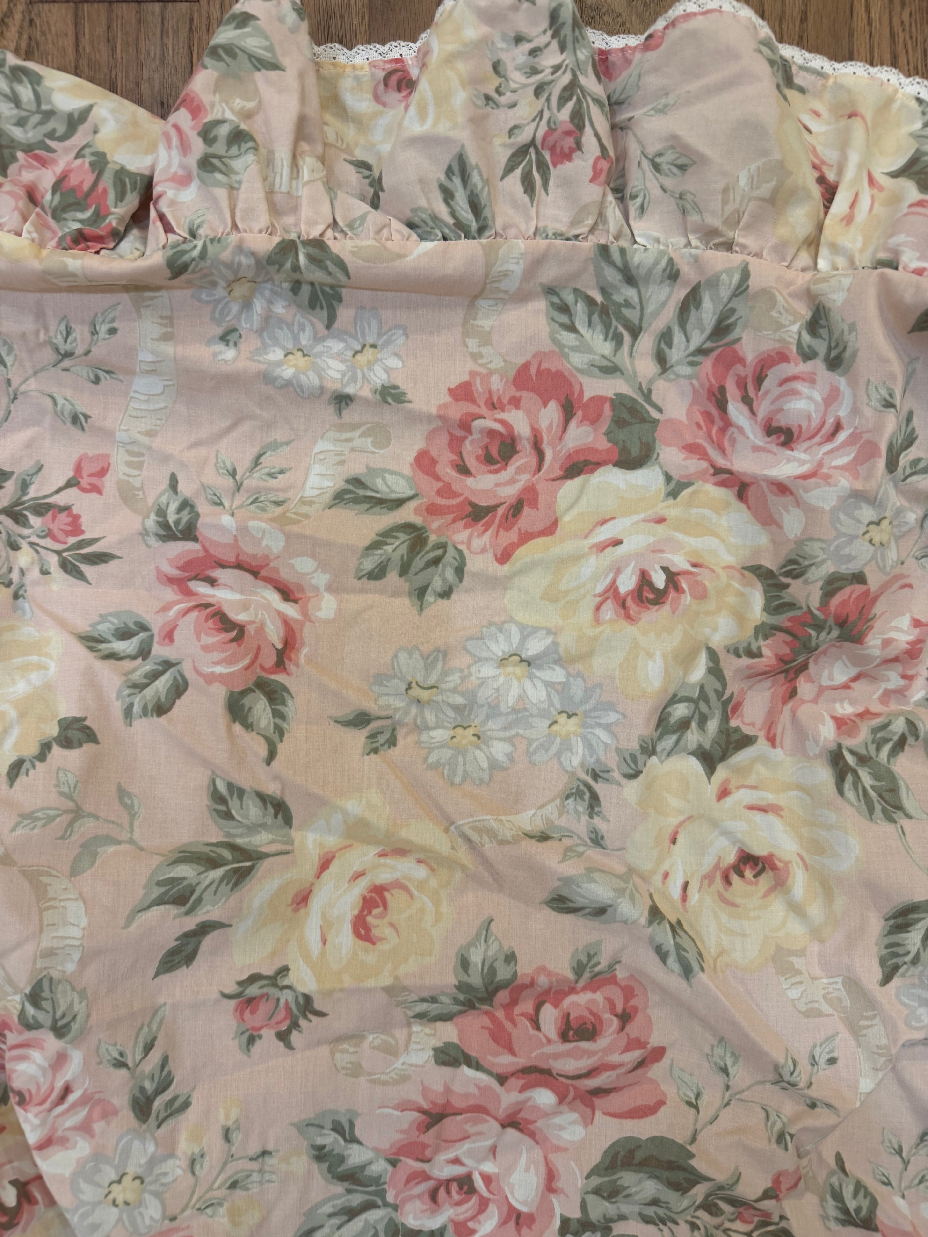 Vintage floral flat sheet full size
