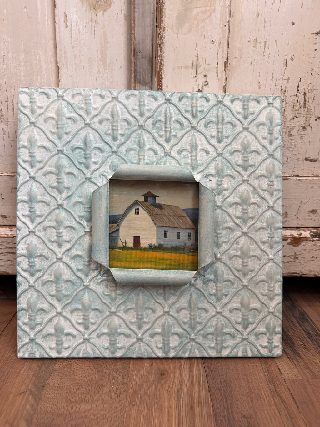 Fleur De Lis Metal frame with barn art