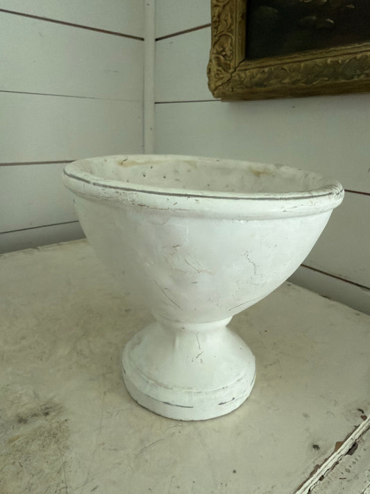 Planter urn will get painted