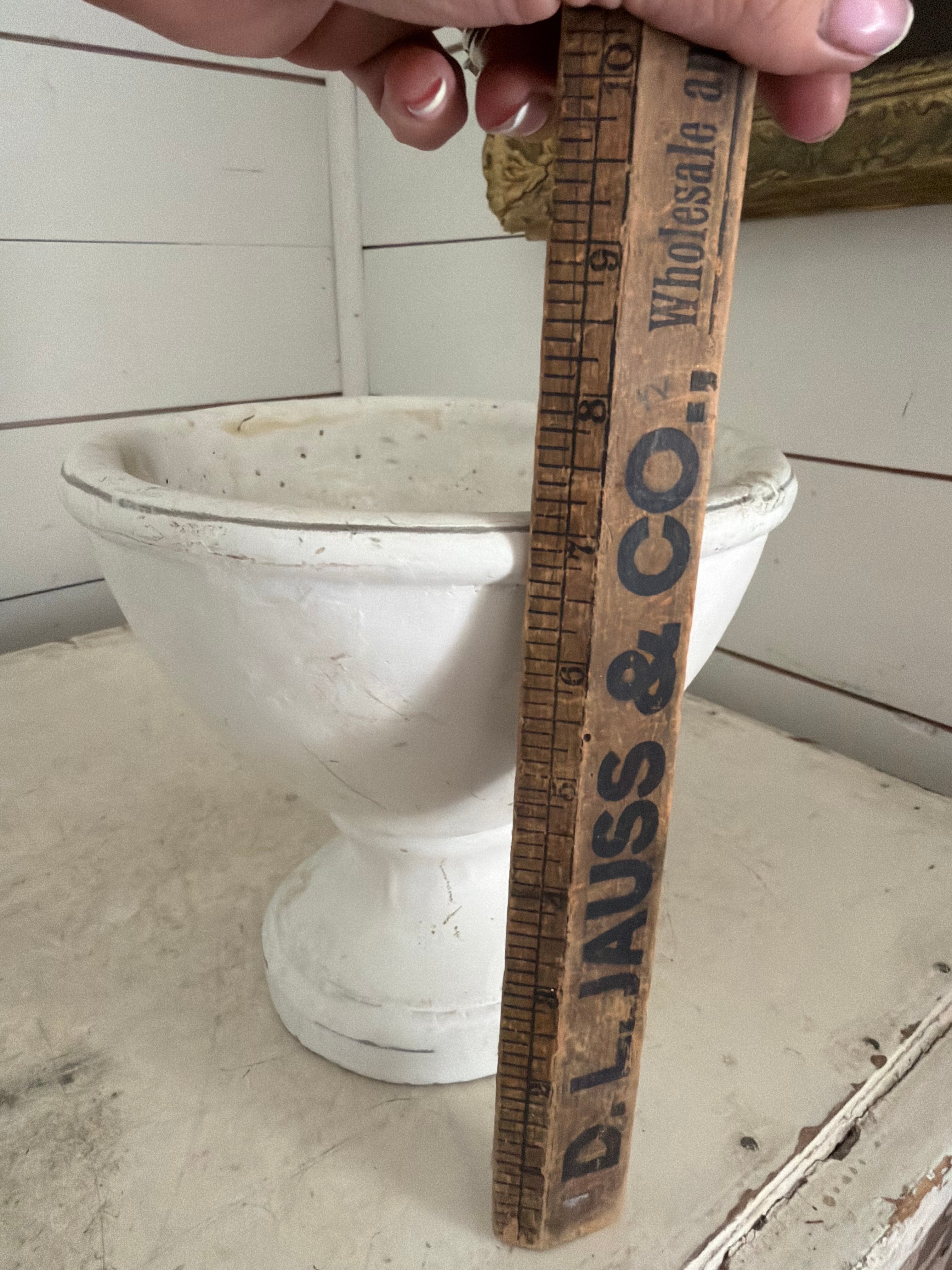 Planter urn will get painted