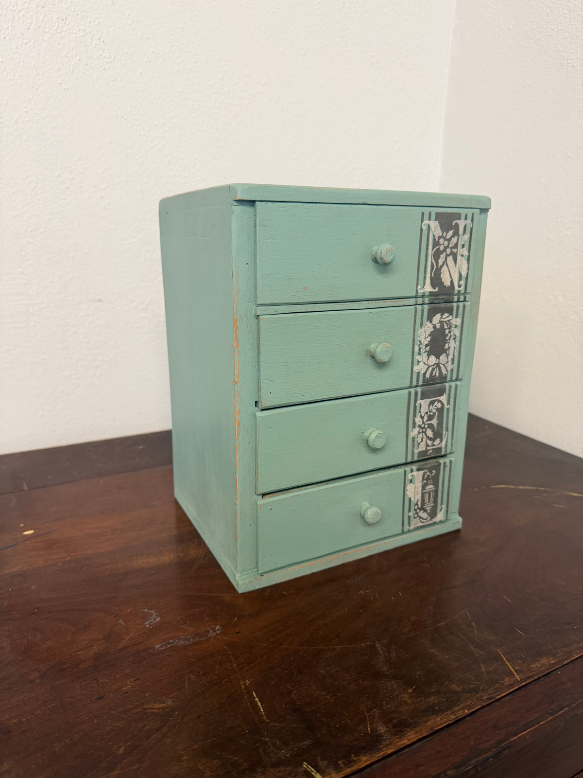Noel Drawers