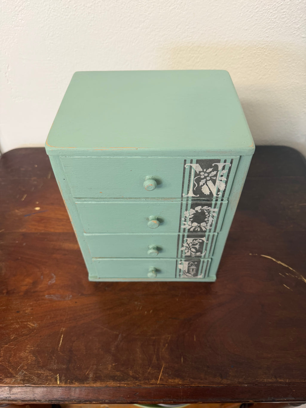 Noel Drawers