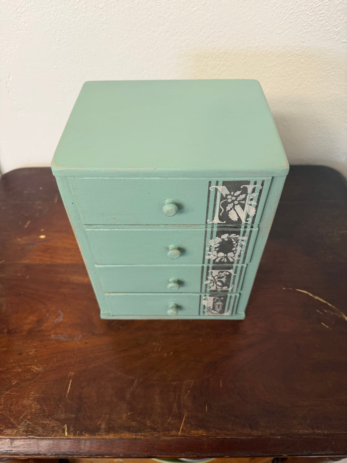 Noel Drawers