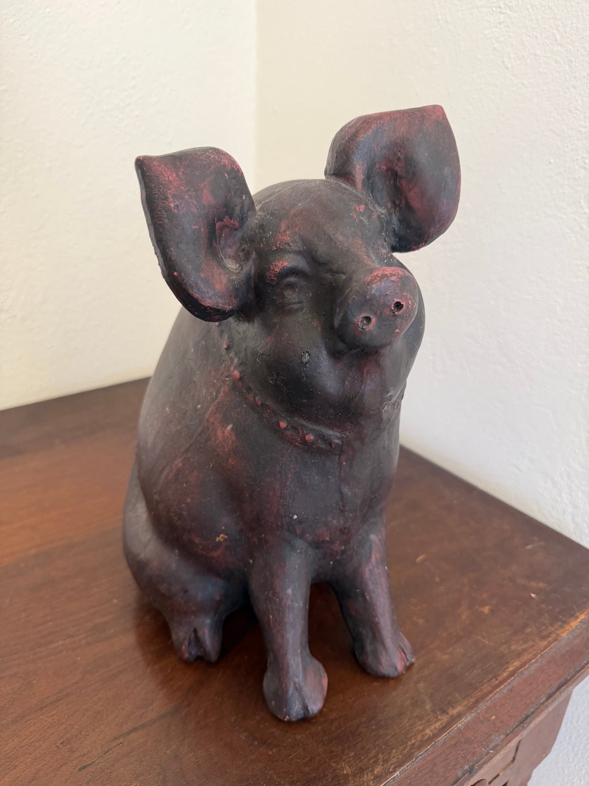 Resin pig will get makeover