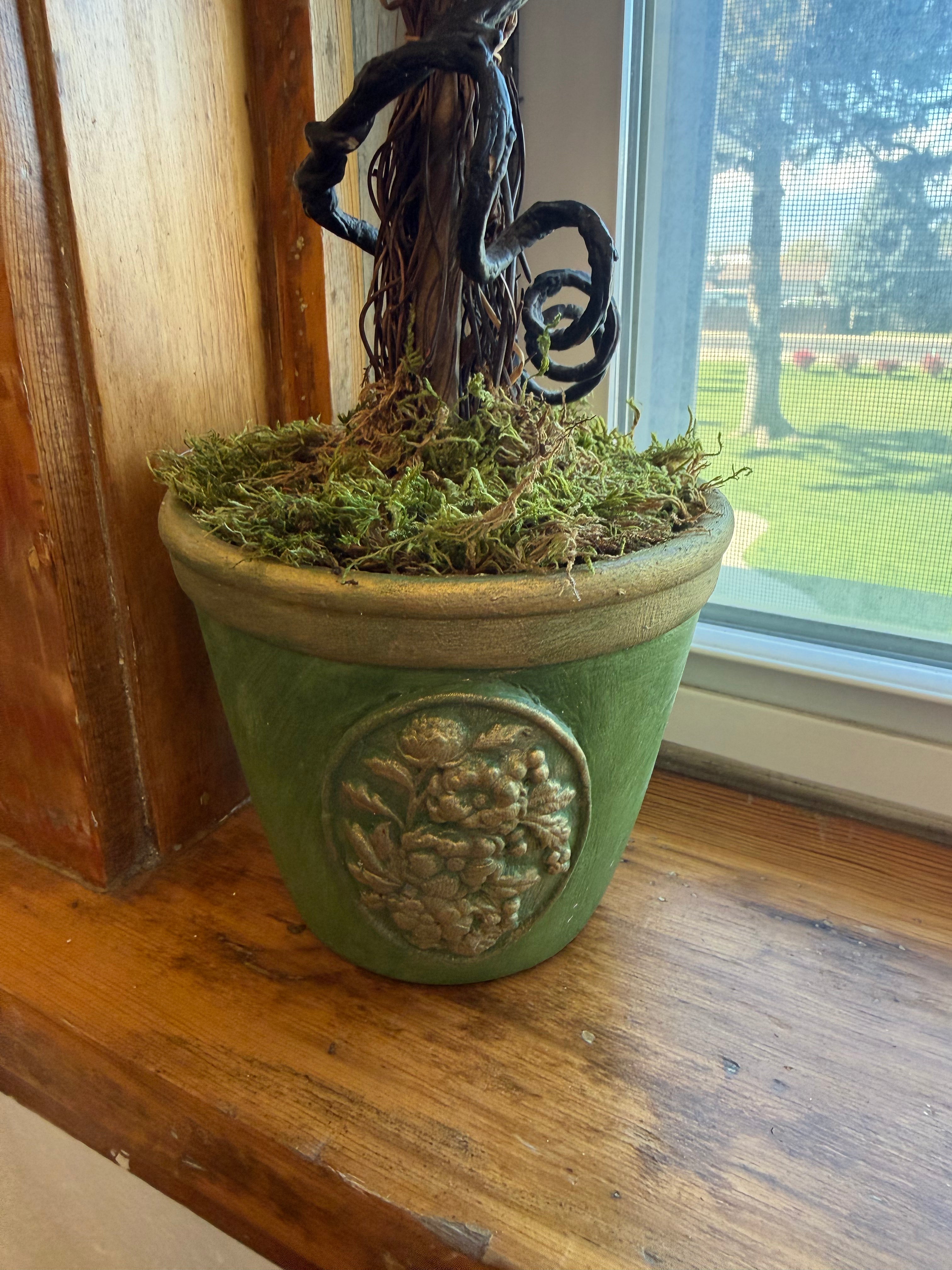 Faux Topiary - hand painted pot with mould