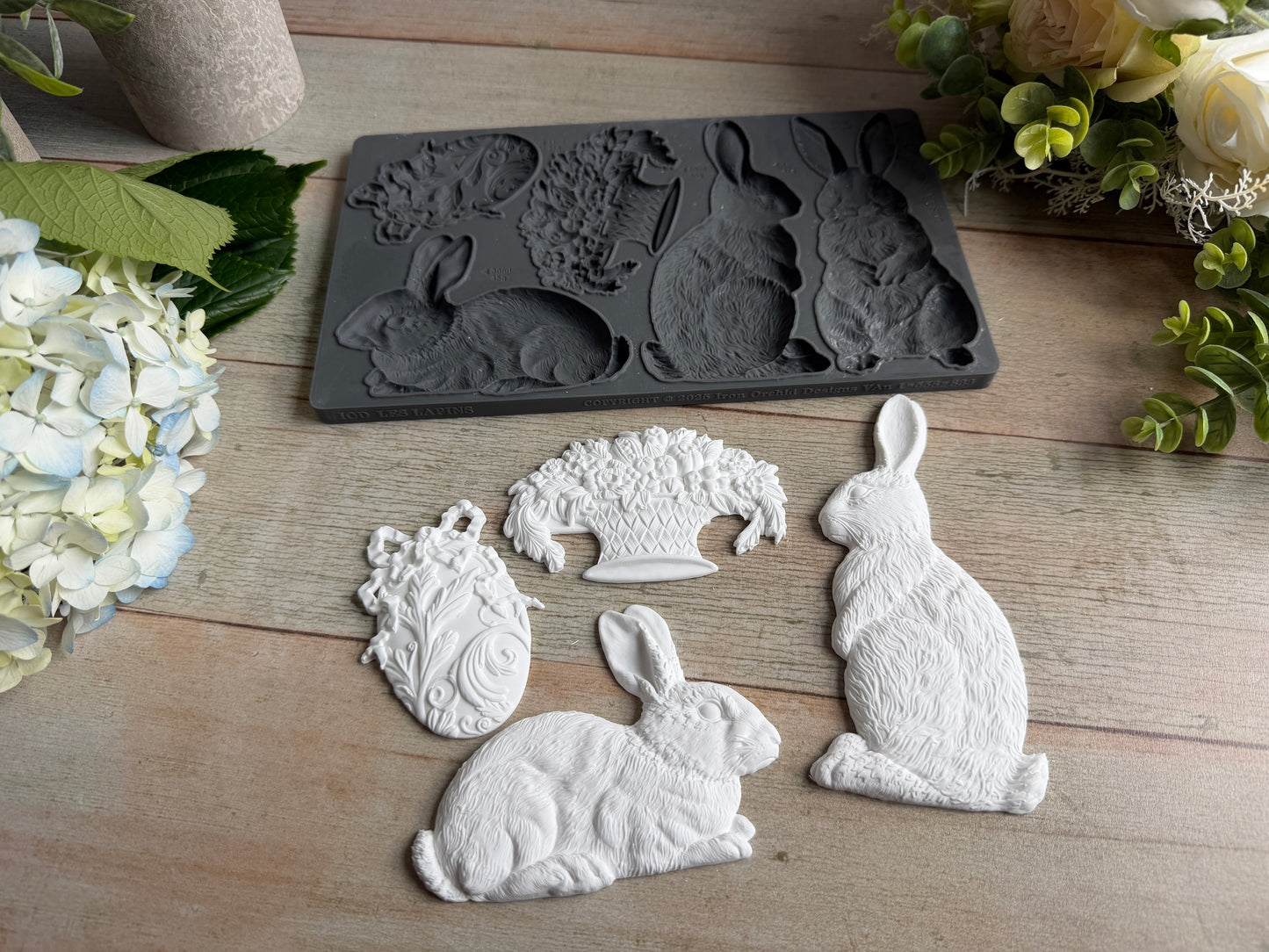 Les Lapins | Mould | IOD Iron Orchid Designs