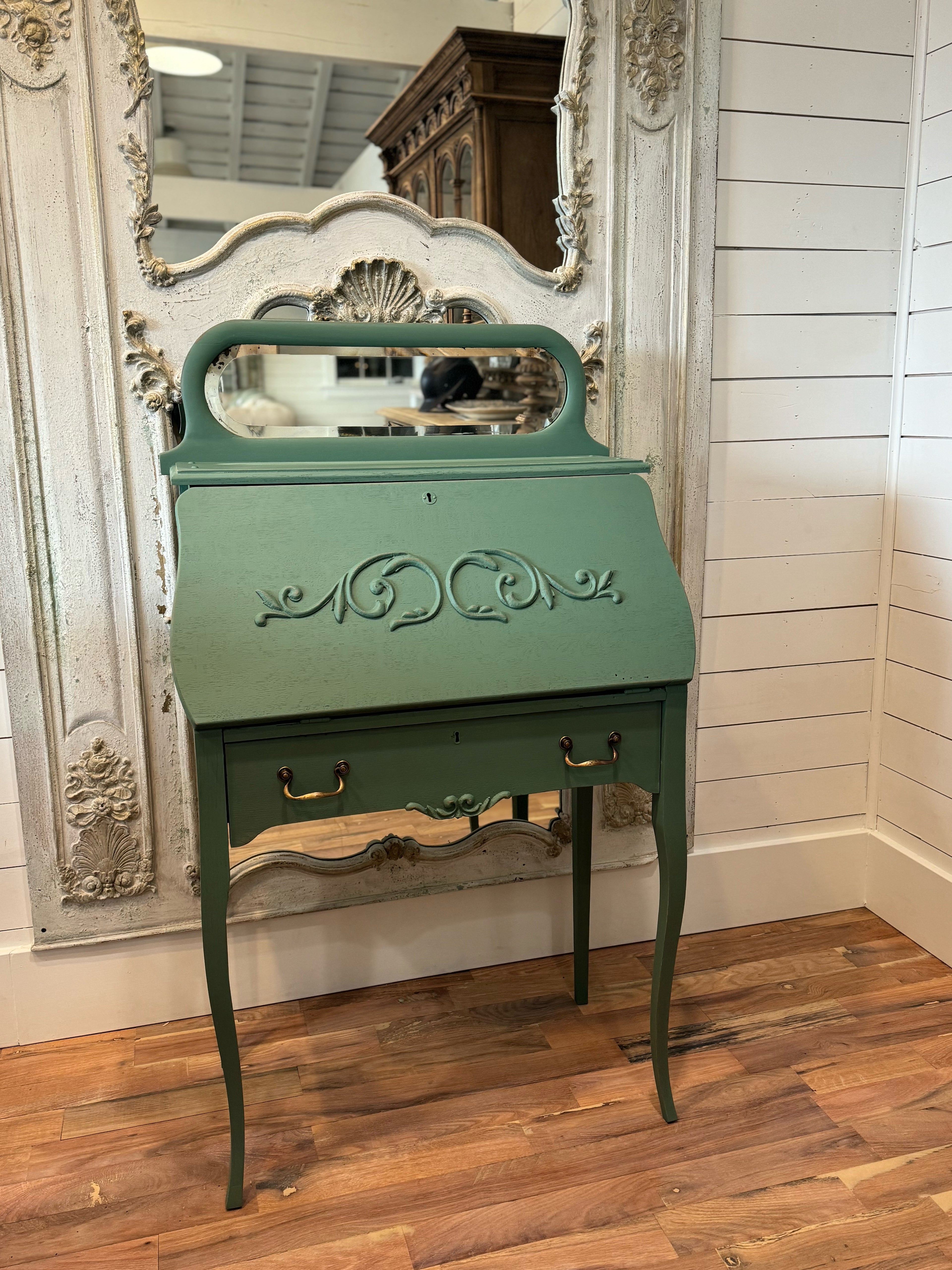 Juniper | DIY Cottage Color One Step Paint Curated by Jami Ray Vintage