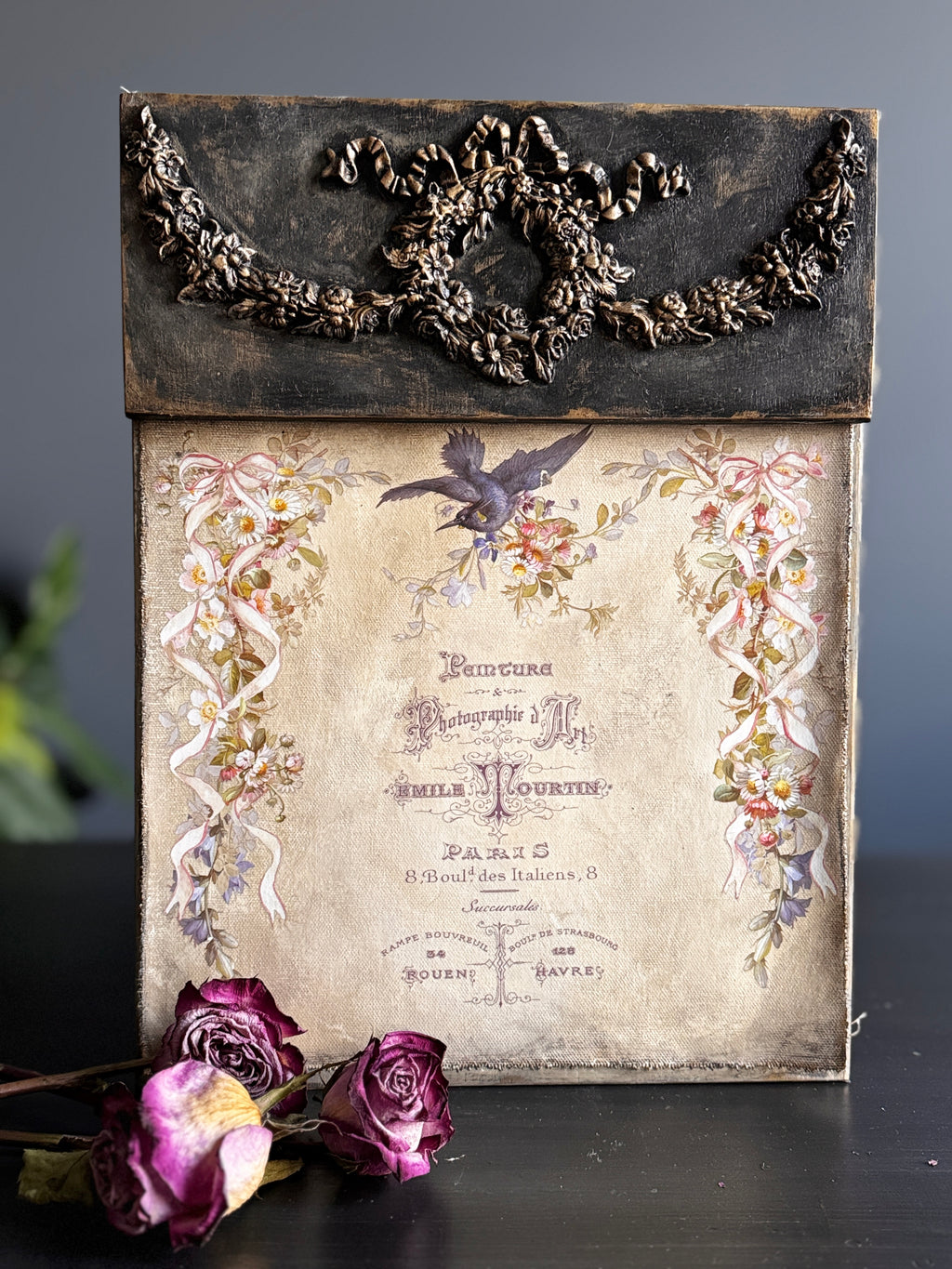 Wreath and Swags | Mould | IOD Iron Orchid Designs