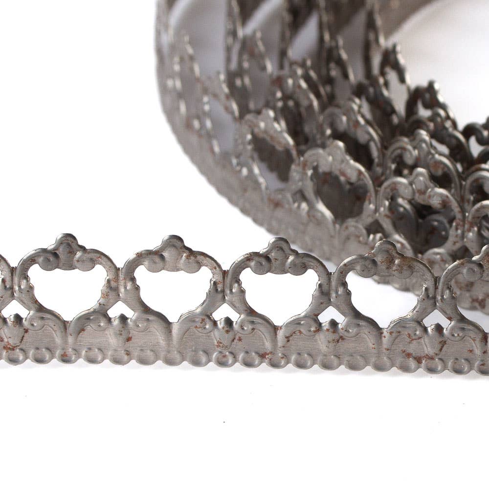 Flexible Stamped Heart Pattern Metal Lace Ribbon Border Trim 10-foot roll
