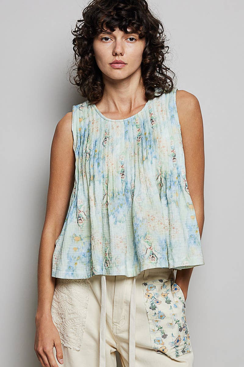 Round Neck Double Gauze Pintuck Floral Sleeveless Top