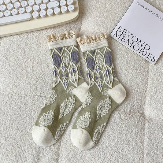 Oil painting style embossed lace vintage mid-calf socks