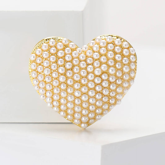 Elegant Faux Pearl Heart Brooch