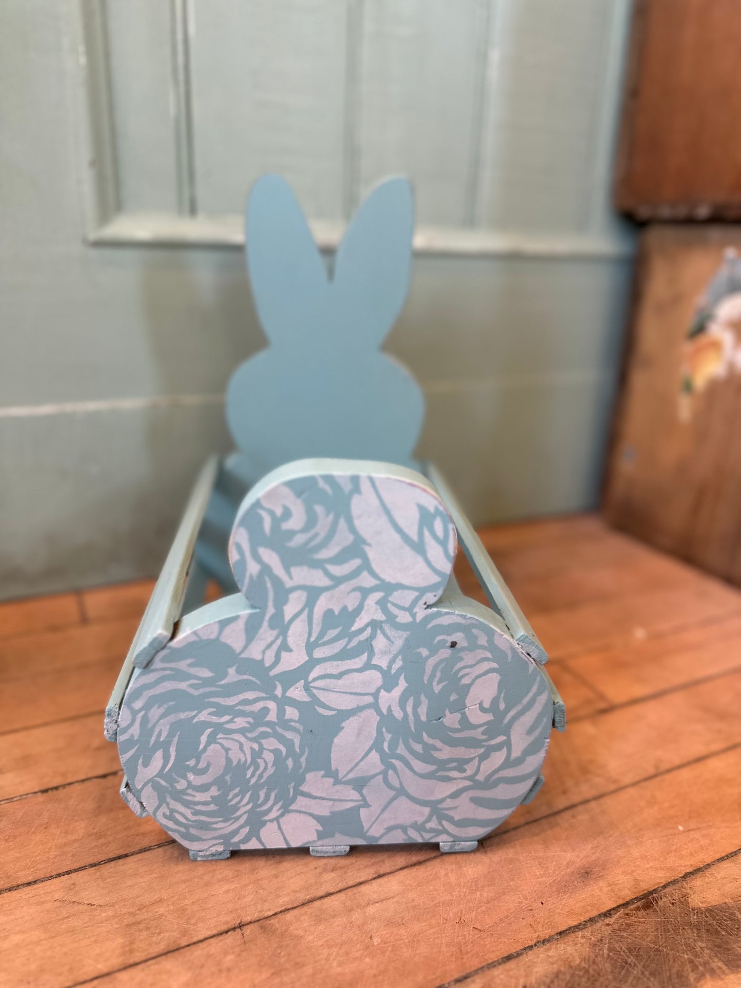 Bunny tote hand painted