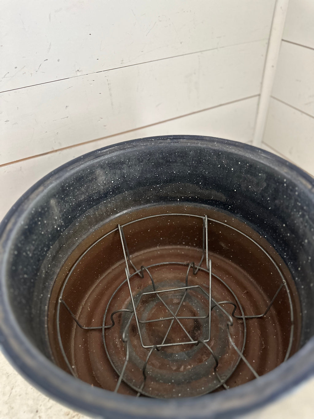 Vintage Enamel Canner with Jar Lifting Rack