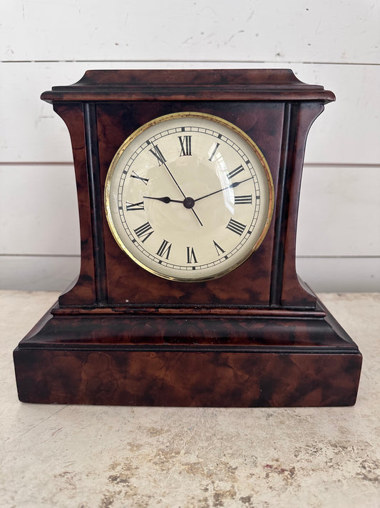 Mantel Clock Classic Square Cast Resin Hand-Painted Quartz Movement