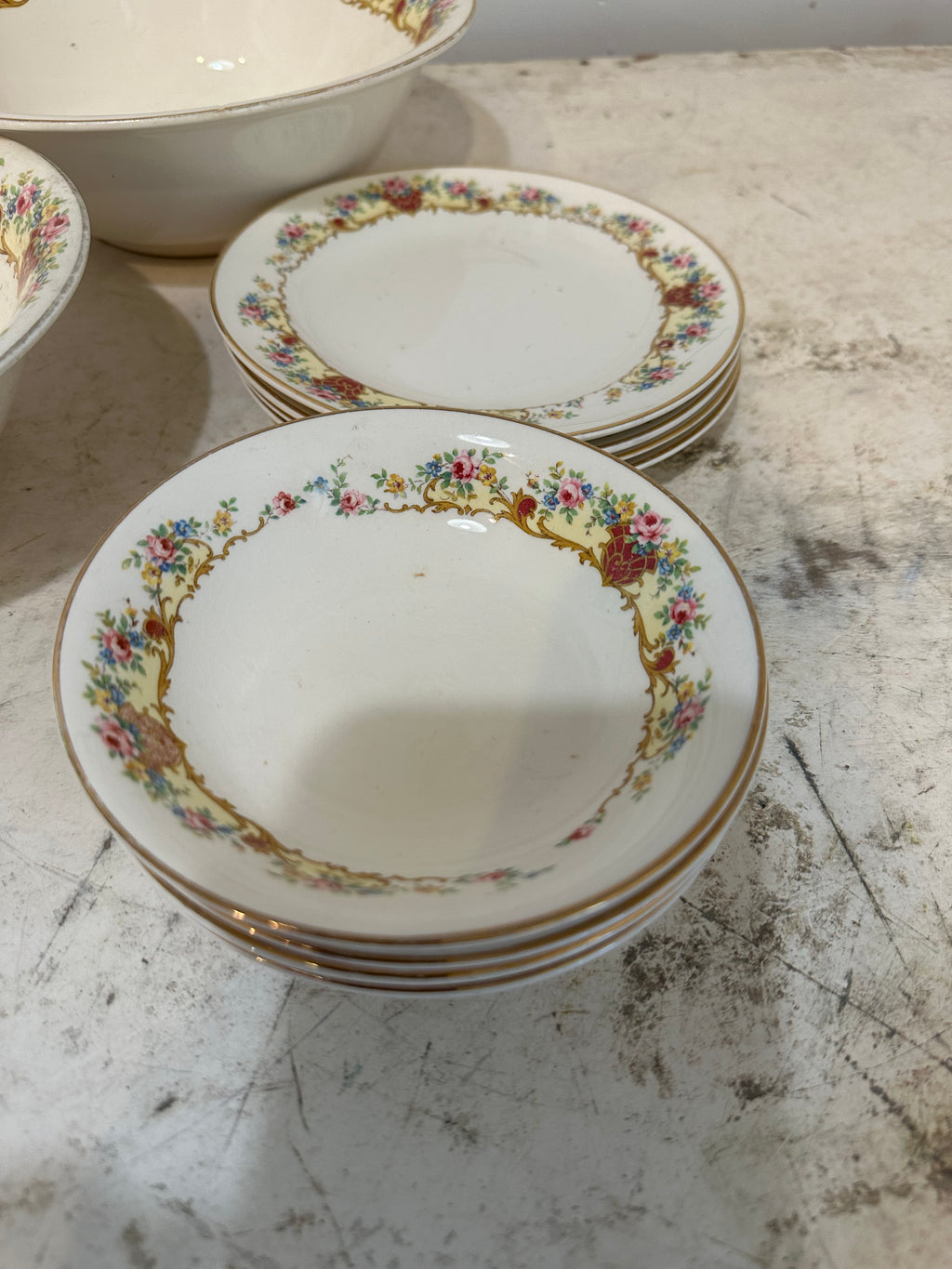 Vintage Homer Laughlin dishes