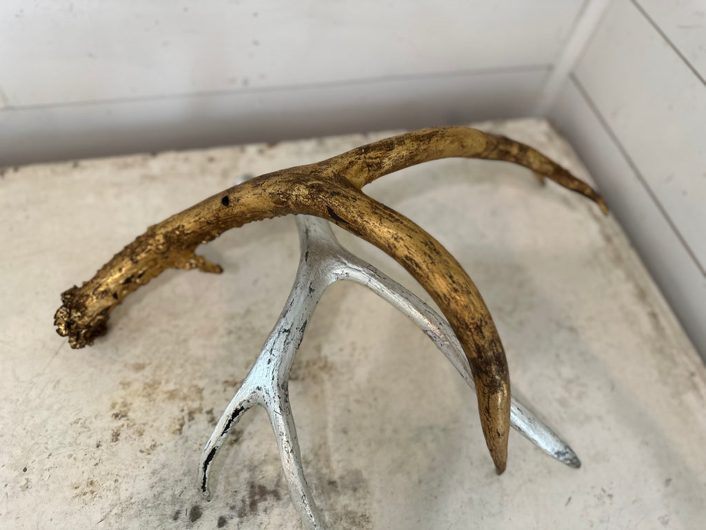 Faux tabletop antler set