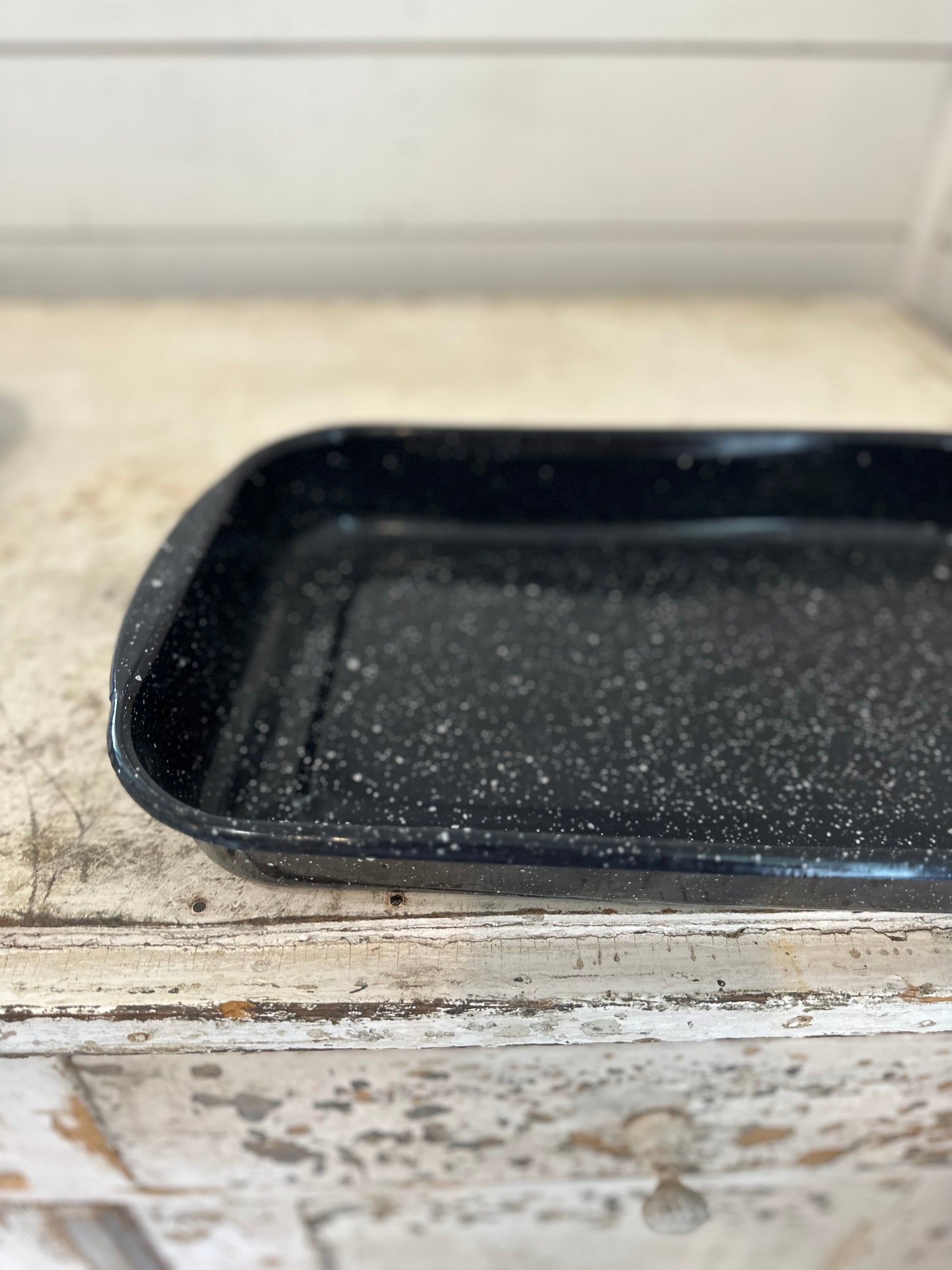 Black Speckled Enamel Tray – Jami Ray Vintage